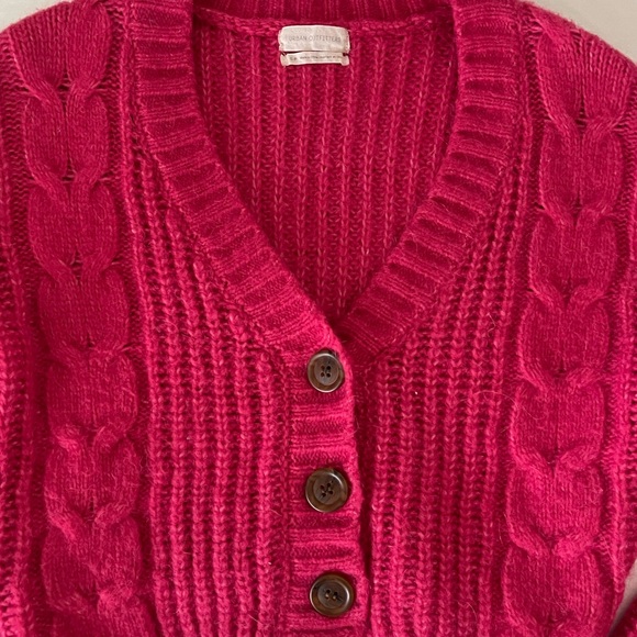 UO Lolli Cable Knit Cropped Cardigan & Tube Top Set - Picture 6 of 10